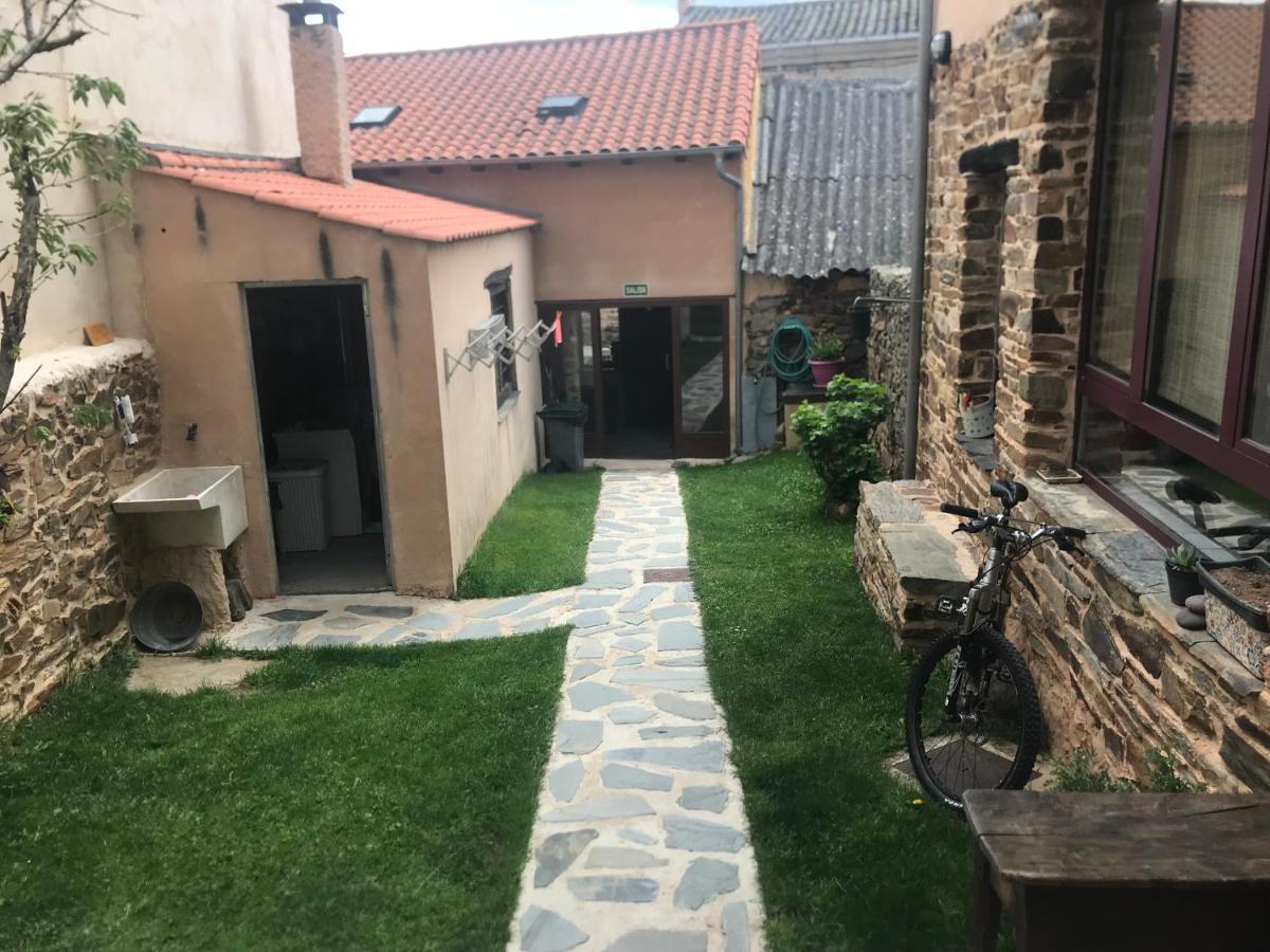 Albergue Gabino El Ganso Exterior photo